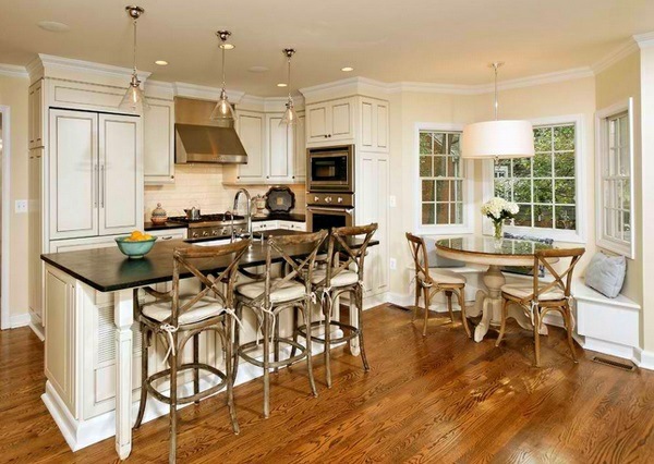 Küche - Make Cozy dining area - dining table with chairs in the kitchen Küche - Make Cozy dining area - dining table with chairs in the kitchen