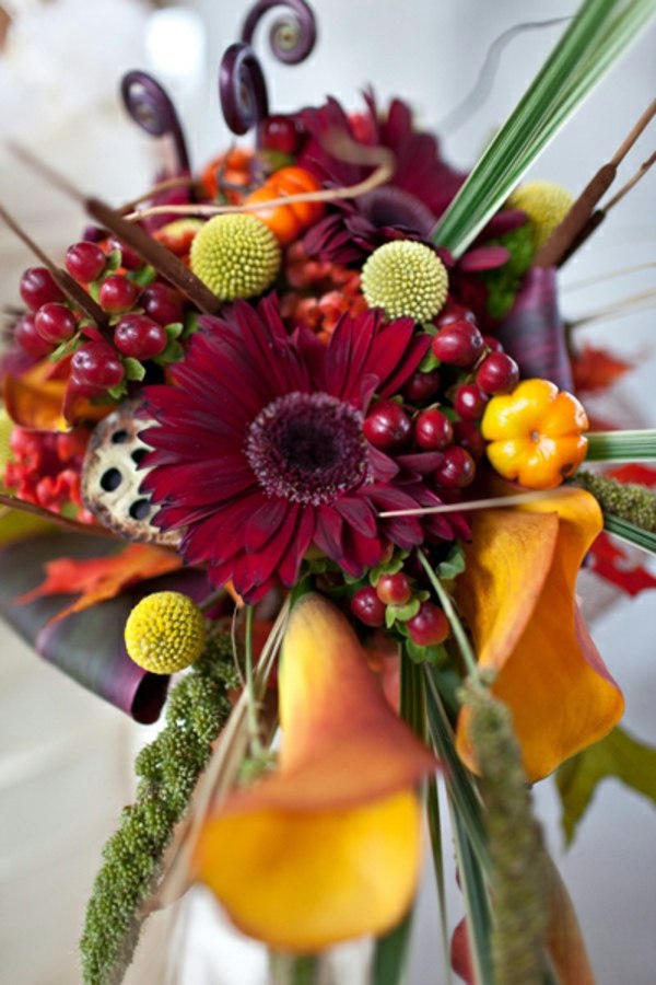 Amazing bridal bouquet ideas in autumn