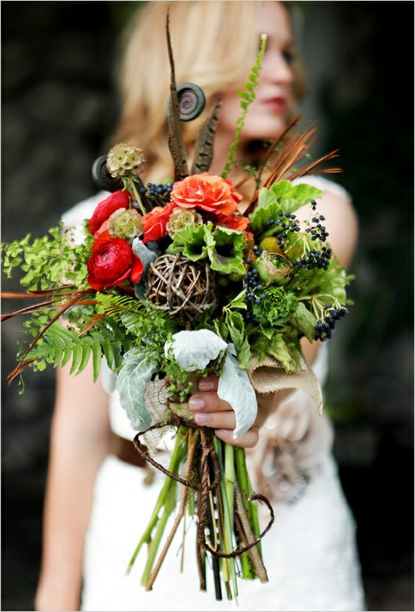 Amazing bridal bouquet ideas in autumn
