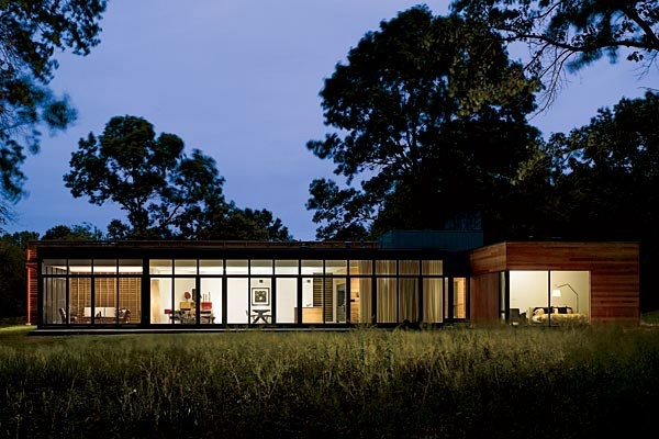 Modern architecture in the prairie - Architect house with sustainable design