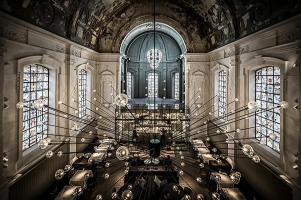 67 images for 20 of the best bar and restaurant design realizations