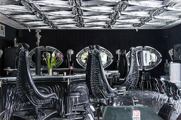 67 images for 20 of the best bar and restaurant design realizations
