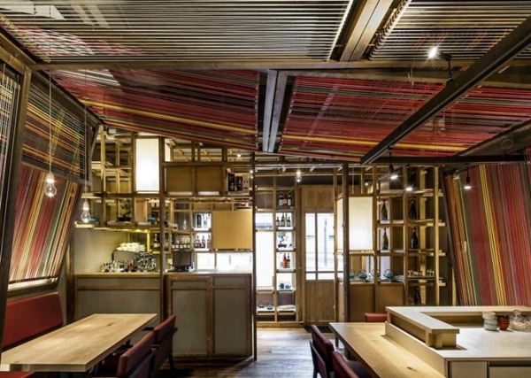 67 images for 20 of the best bar and restaurant design realizations