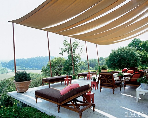 Decoration in the outdoor area with canopy - great idea