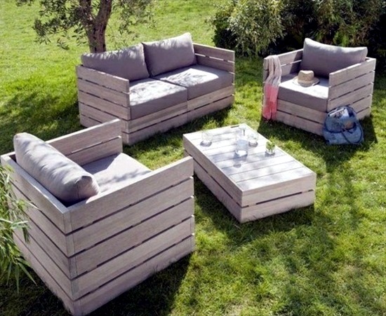 Garden furniture from pallets - trendy tinker Outdoor Furniture