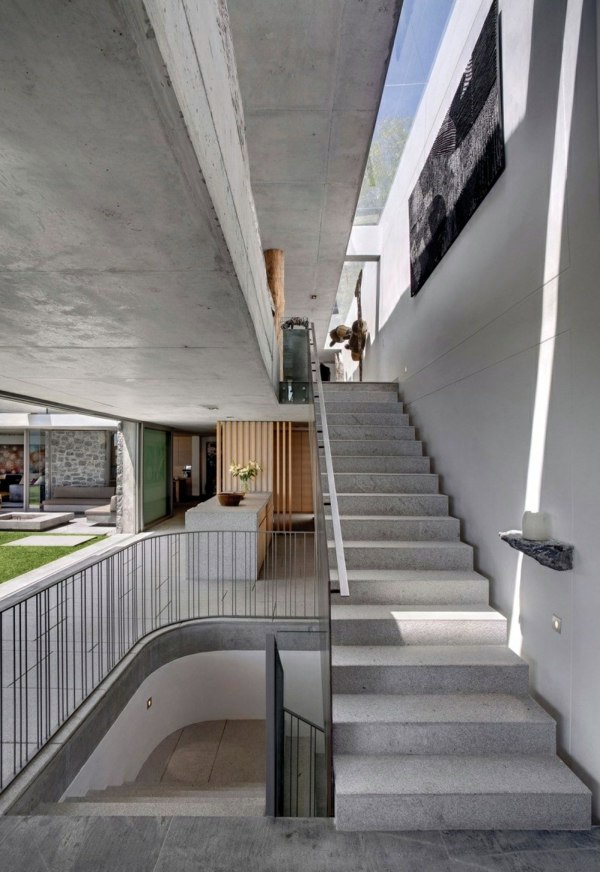 Opulent modern residence in Cape Town with spectacular ocean views