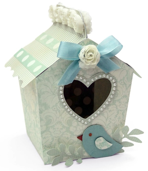 Build bird house itself - you contribute to wildlife Build bird house itself - you contribute to wildlife