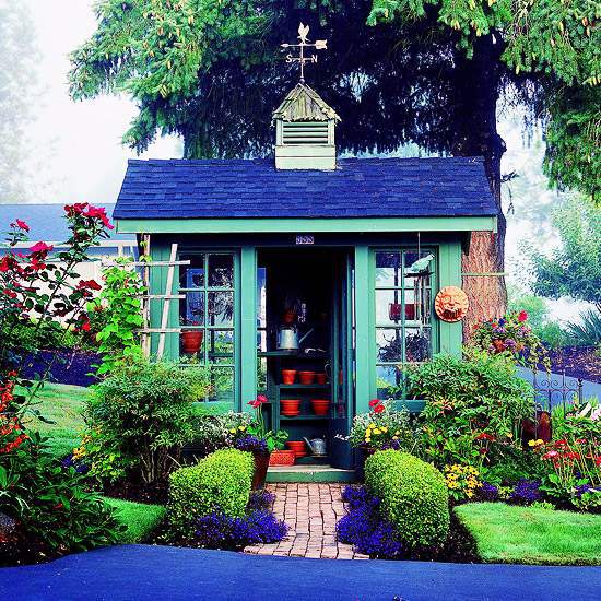 Chic Cottage in the garden - 10 fresh ideas