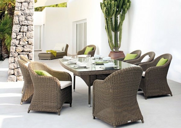 Attractive Ideas for a cozy and beautiful dining area in the garden