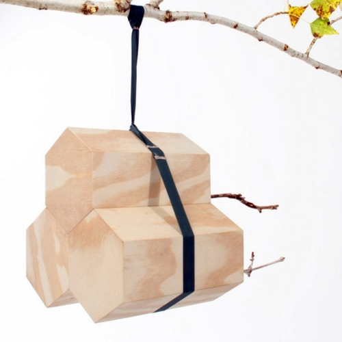 Modular bird nest made of wood - Houses NeighBirds Andreu Carulla