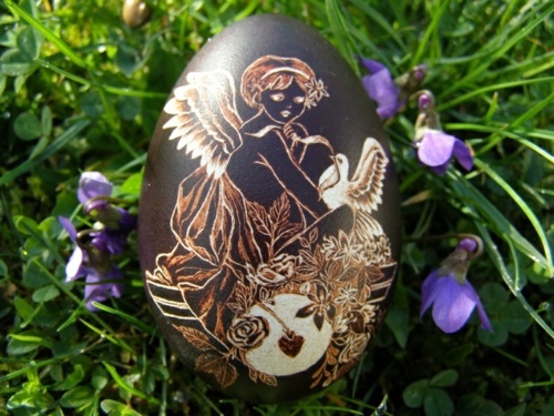 Tinker and paint cool Easter eggs