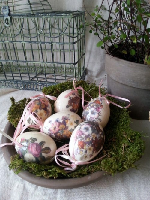 Tinker and paint cool Easter eggs