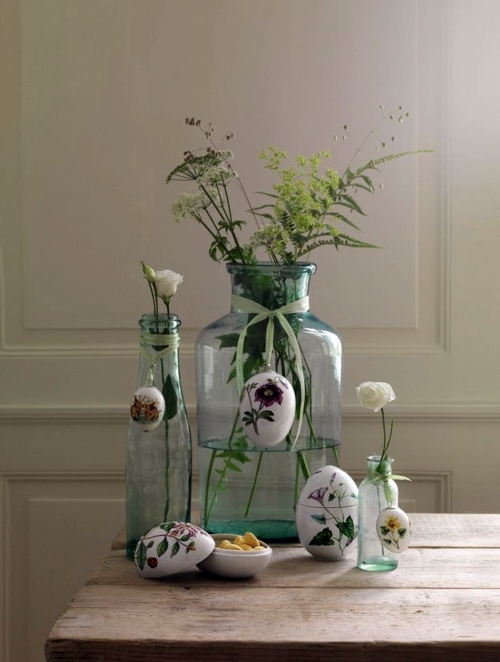 Tinker and paint cool Easter eggs