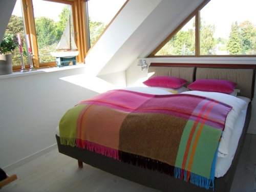Cosy furnishing fabrics and home textiles for more coziness in winter