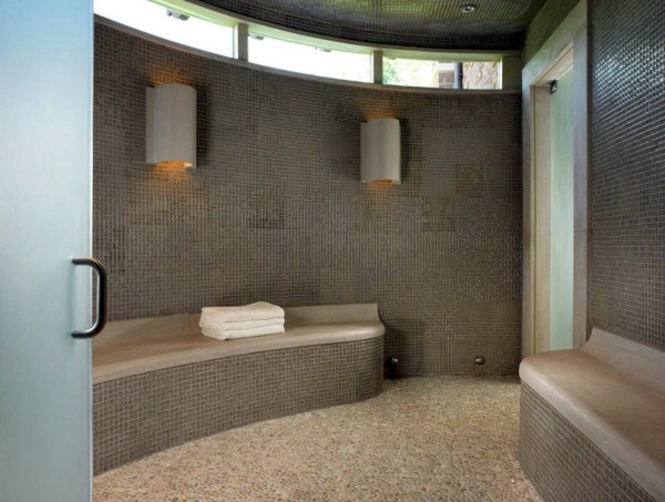Designer house with swimming pool and wine cellar