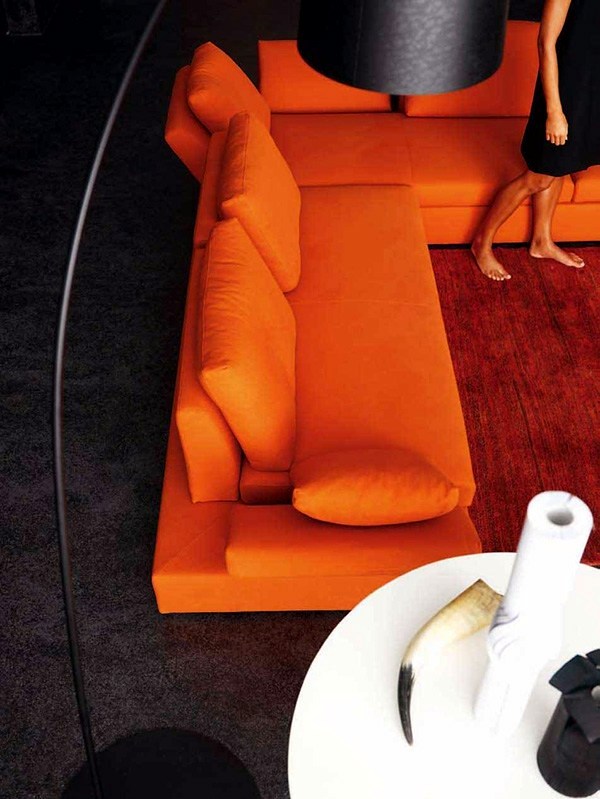 Modern living room design - bright, contrasting colors Modern living room design - bright, contrasting colors