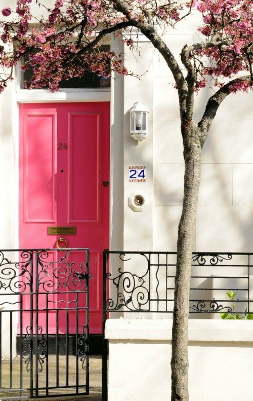 12 cool ideas for pink creative door design