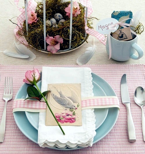 Fresh table decoration for Easter