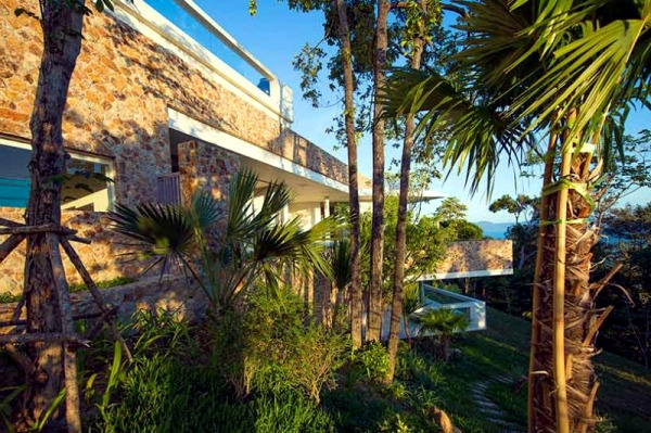 Luxury Villa with innovative architecture