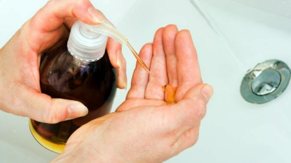 Make your own soap - Recipe for an antibacterial gel DIY