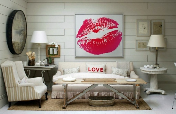 Send wall decoration with Kiss