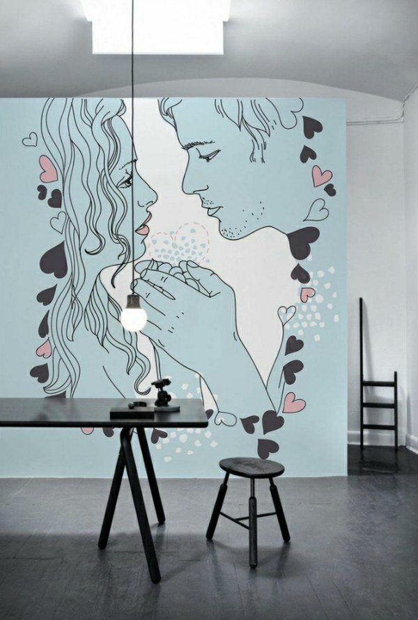 Send wall decoration with Kiss