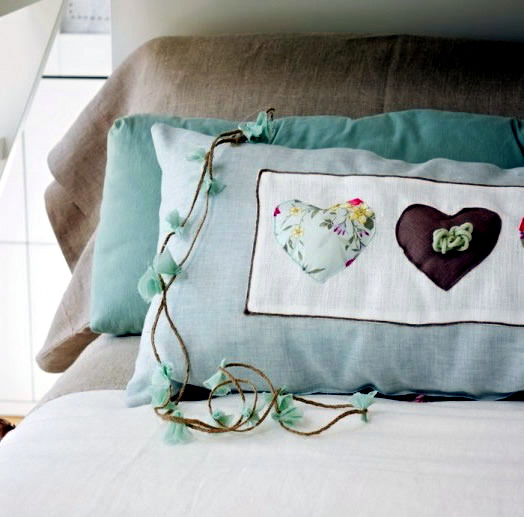 Wall color for nursery green and beige combining