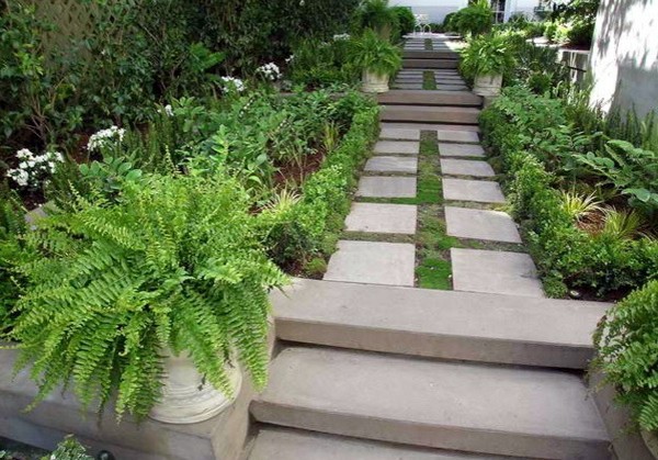 Garden Staircase build itself - easy access and beautiful appearance
