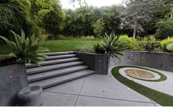 Garden Staircase build itself - easy access and beautiful appearance