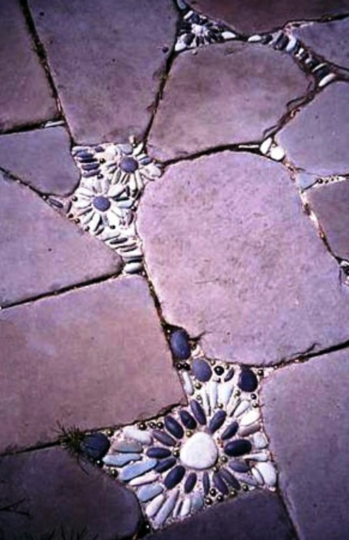 13 beautiful designs for your mosaic in the garden