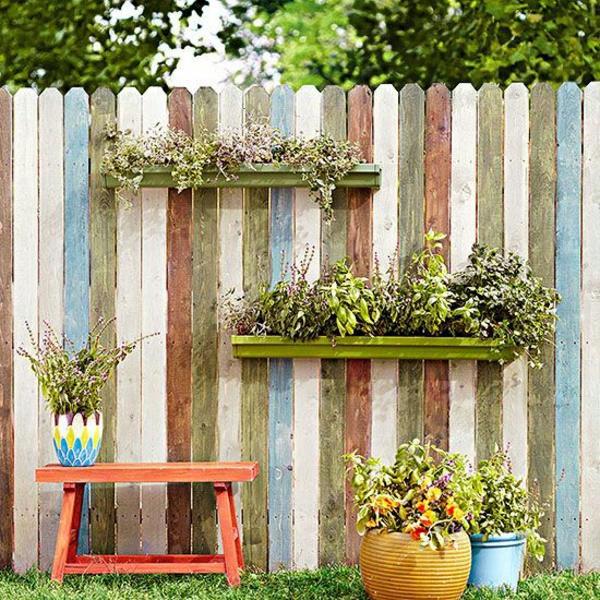 Garden fence design - 20 inspiring examples of self-made garden fences