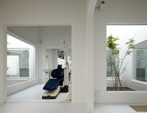 Designed Japanese dental clinic design by architect Hironaka Ogawa
