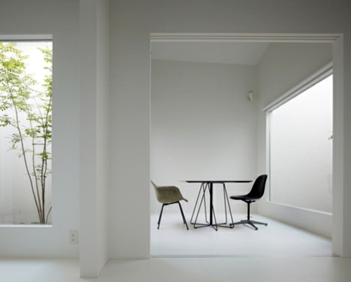 Designed Japanese dental clinic design by architect Hironaka Ogawa
