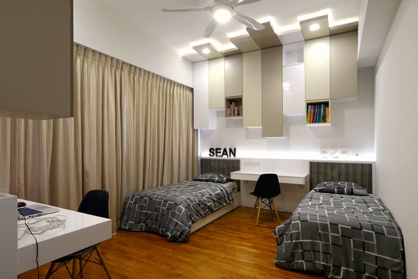 Four - Level Terrace House in Singapore by KNQ Associates