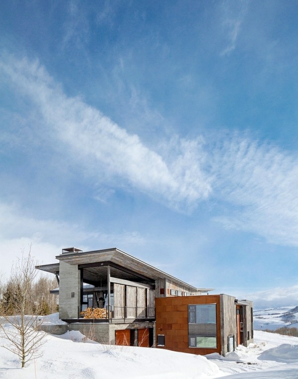 Gorgeous mountain cabin in a modern, contemporary style