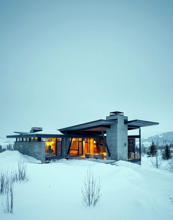 Gorgeous mountain cabin in a modern, contemporary style Gorgeous mountain cabin in a modern, contemporary style