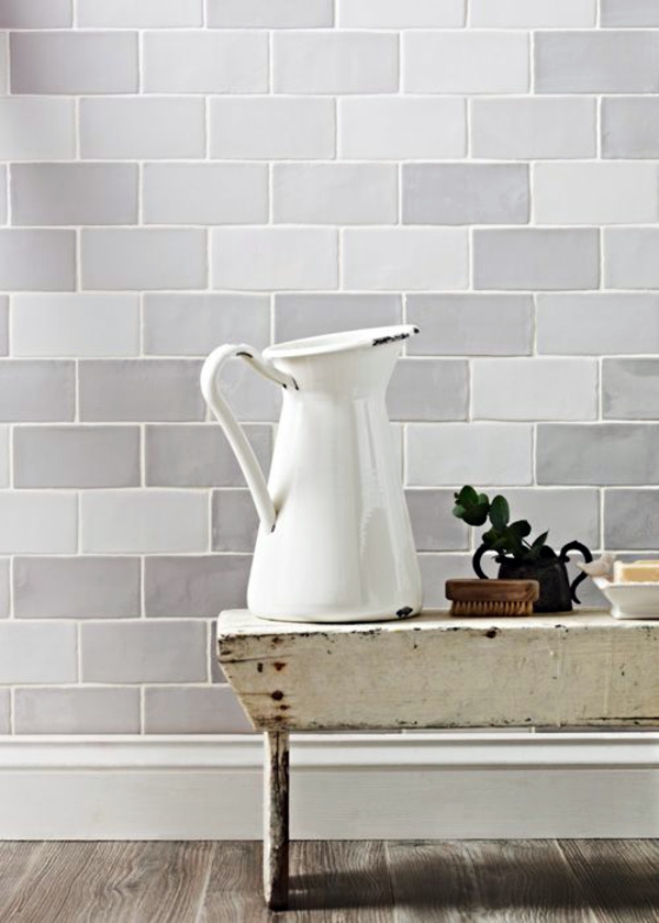 Kitchen wall tiles - the rear wall plays an important role in the kitchen