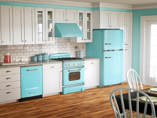 Kitchen wall tiles - the rear wall plays an important role in the kitchen