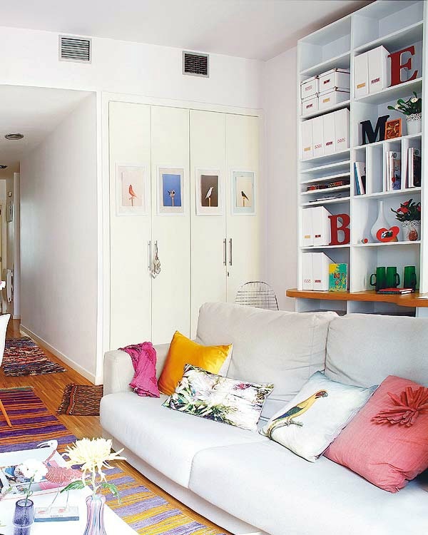 Setting up small apartment - use the room height and save space Setting up small apartment - use the room height and save space