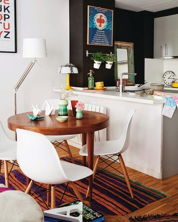 Setting up small apartment - use the room height and save space Setting up small apartment - use the room height and save space