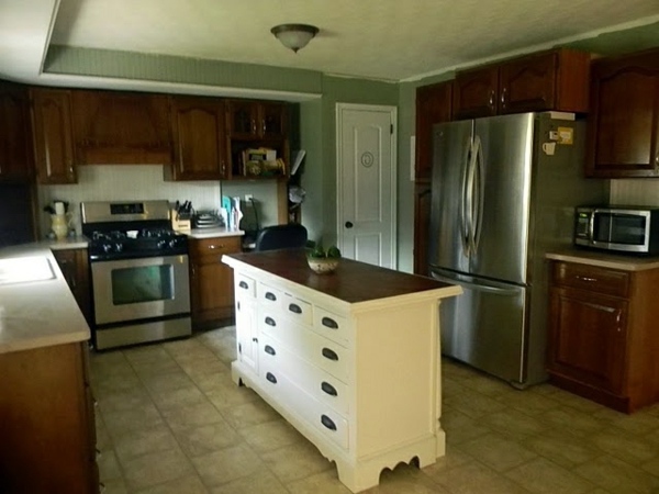 The old dresser as a kitchen block use - DIY project for you The old dresser as a kitchen block use - DIY project for you