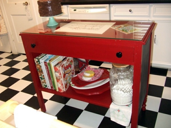The old dresser as a kitchen block use - DIY project for you The old dresser as a kitchen block use - DIY project for you