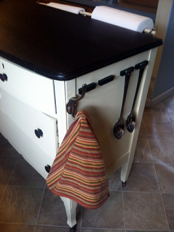 The old dresser as a kitchen block use - DIY project for you The old dresser as a kitchen block use - DIY project for you