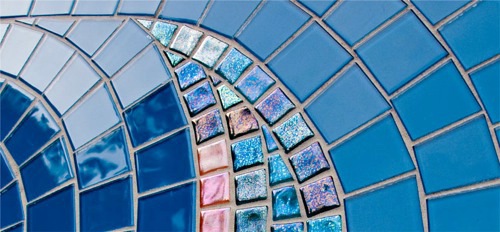 Designer bathroom tiles - shine and style in the bathroom