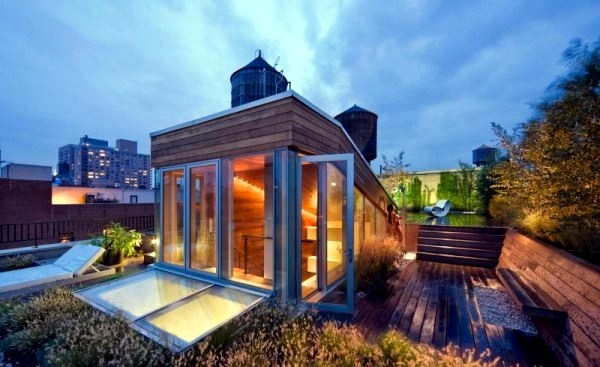 Modern loft with indoor garden and a clear eco-guiding principle Modern loft with indoor garden and a clear eco-guiding principle