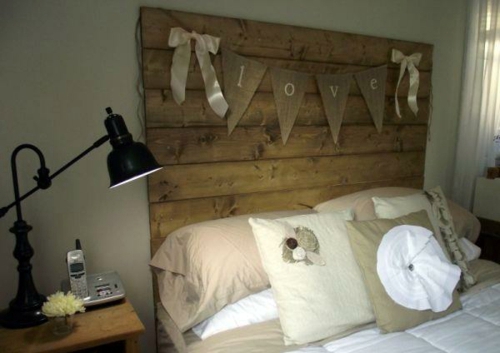 DIY headboard Euro pallets DIY headboard Euro pallets