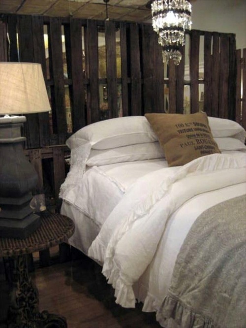 DIY headboard Euro pallets DIY headboard Euro pallets