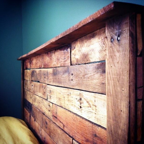 DIY headboard Euro pallets DIY headboard Euro pallets
