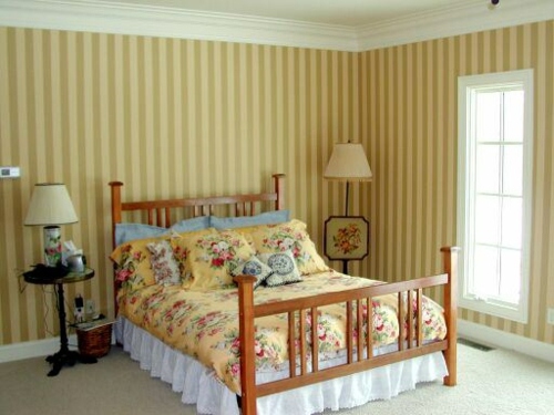 12 more ideas for attractive wall decoration with stripes