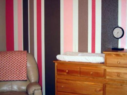 12 more ideas for attractive wall decoration with stripes